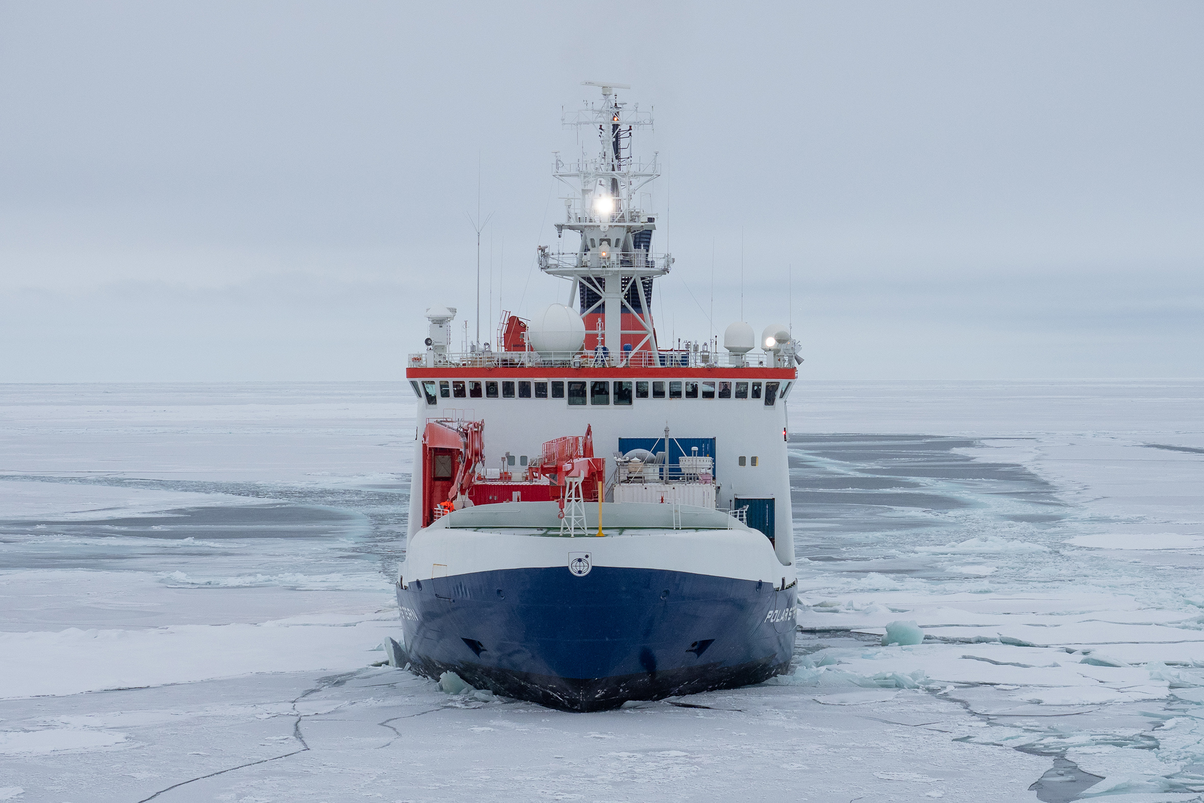 Polarstern in der Arktis während der MOSAiC-Expedition